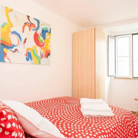 Historic And Charming - Alfama 1-bedroom Appartement *