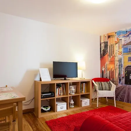 Appartement Historic And Charming - Alfama 1-bedroom Lissabon