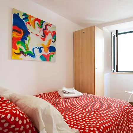 Historic And Charming - Alfama 1-bedroom * Lisboa